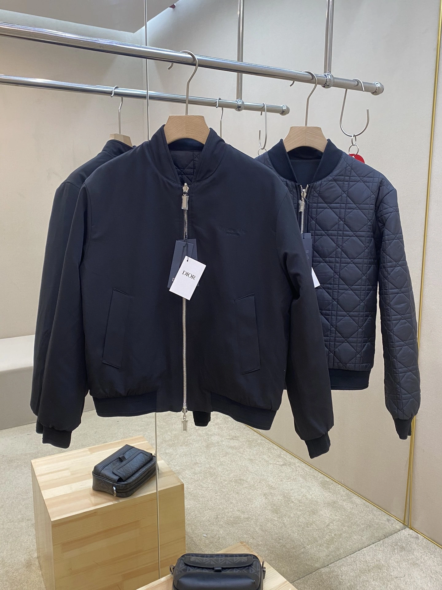 &wg.luxury- 4ior reversible oversized item:D-F409J1003